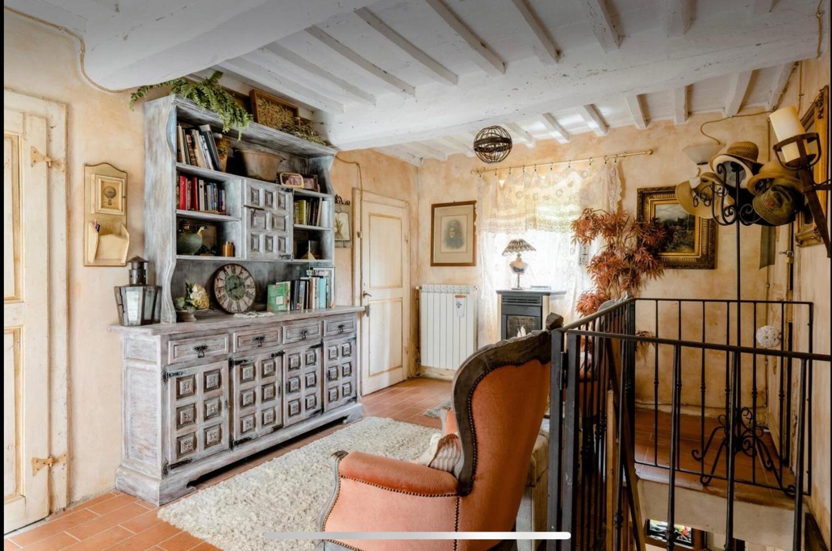 Il Priorato Bed & Breakfast Pescia Exterior photo