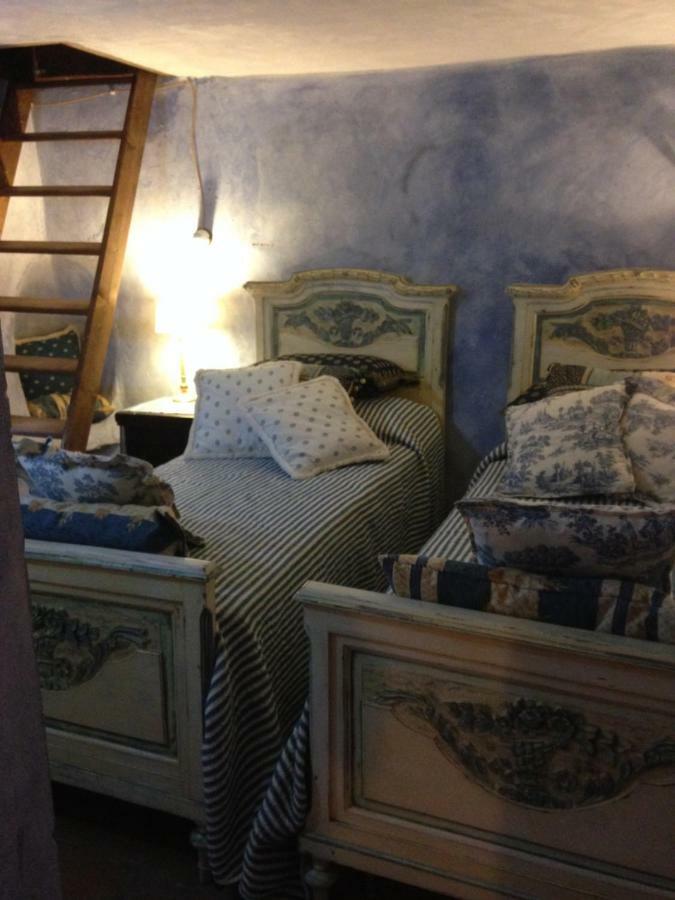 Il Priorato Bed & Breakfast Pescia Exterior photo